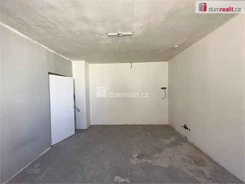 Pronájem výrobního objektu, 292 m² - 2