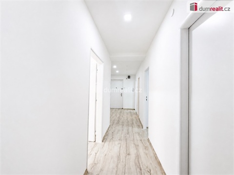 Pronájem bytu 2+1, 75 m² - 14