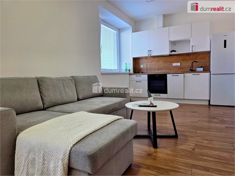 Pronájem bytu 1kk, 37 m² 0