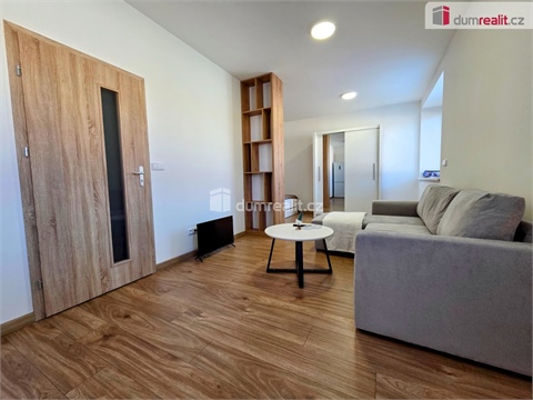 Pronájem bytu 1kk, 37 m² - 0