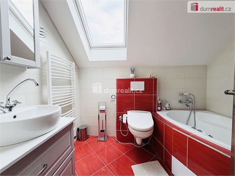 Prodej rodinného domu, 120 m² - 14