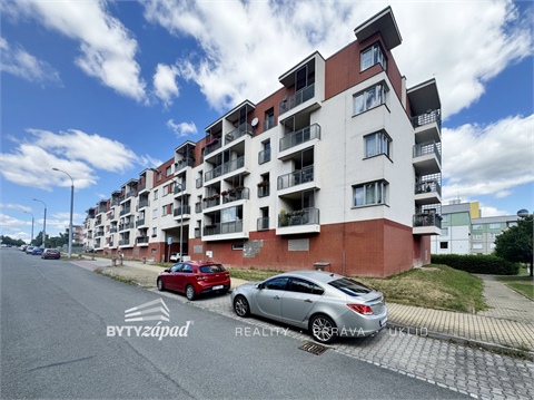 Pronájem bytu 2kk, 58 m² 12