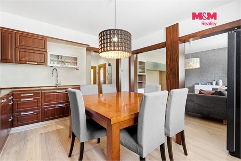 Prodej rodinného domu, 177 m² 10