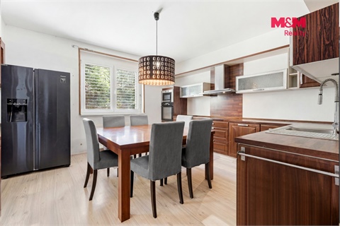 Prodej rodinného domu, 177 m² - 0