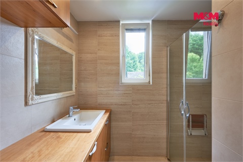 Prodej rodinného domu, 260 m² 8