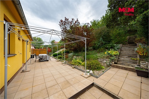 Prodej rodinného domu, 250 m² - 24