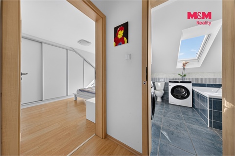 Prodej rodinného domu, 140 m² - 14