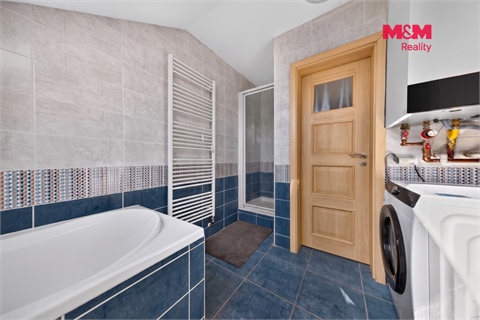 Prodej rodinného domu, 140 m² - 2