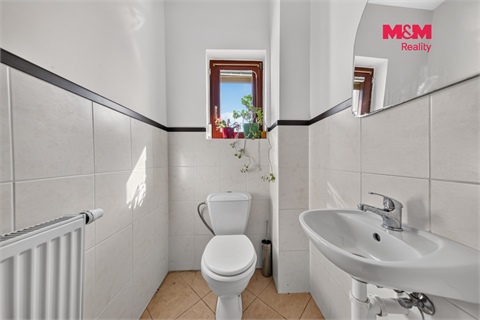 Prodej rodinného domu, 140 m² - 8