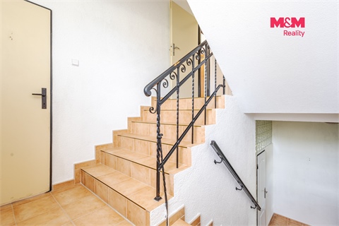 Prodej rodinného domu, 200 m² - 16