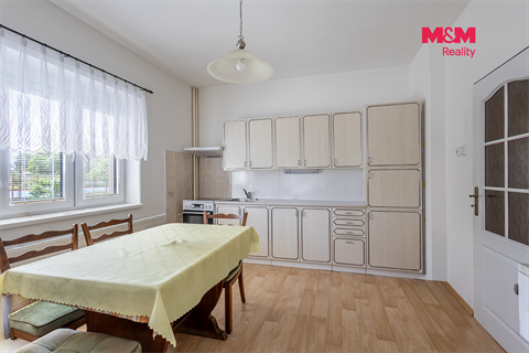 Prodej rodinného domu, 200 m² - 4