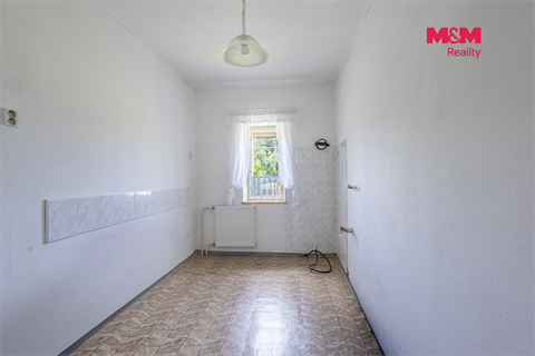 Prodej rodinného domu, 200 m² 18