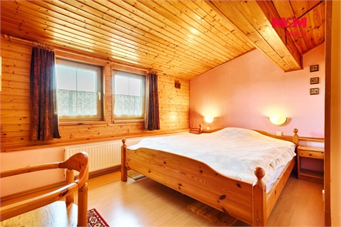 Prodej rodinného domu, 202 m² - 14