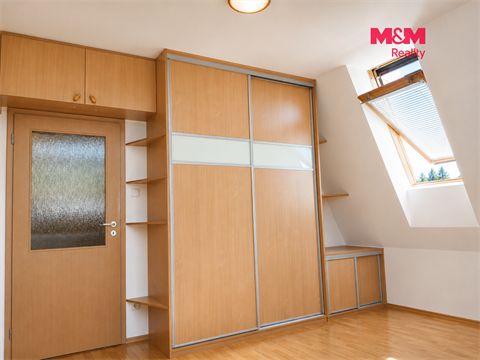 Pronájem bytu 4kk, 104 m² 6