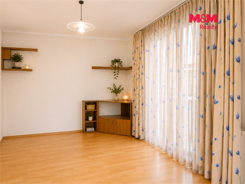Pronájem bytu 4kk, 104 m² 2