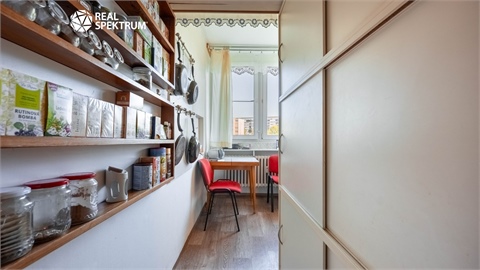 Prodej bytu 3+1, 73 m² - 2