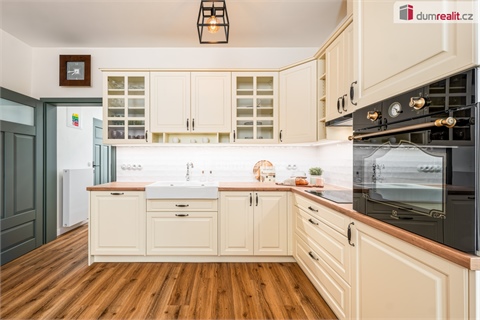 Prodej rodinného domu, 140 m² - 4