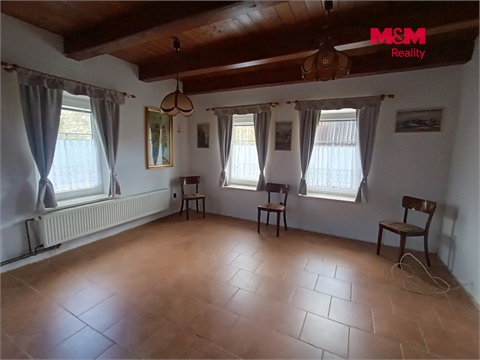 Prodej rodinného domu, 220 m² 8