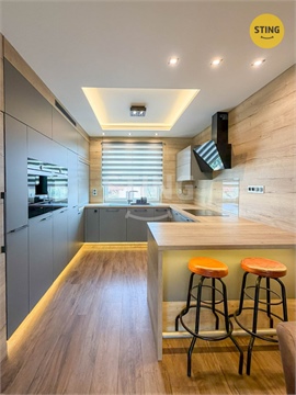 Prodej rodinného domu, 160 m² - 6