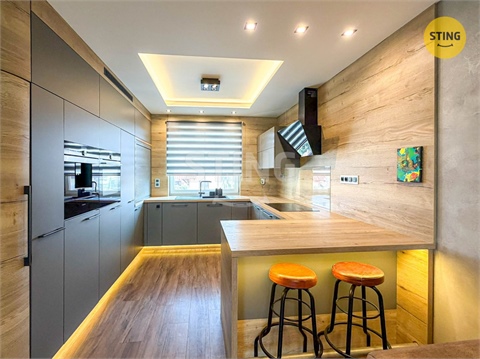 Prodej rodinného domu, 160 m² 8