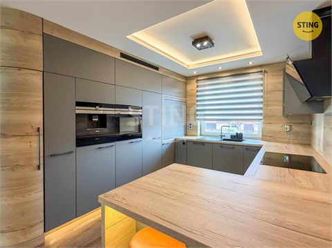 Prodej rodinného domu, 160 m² - 0