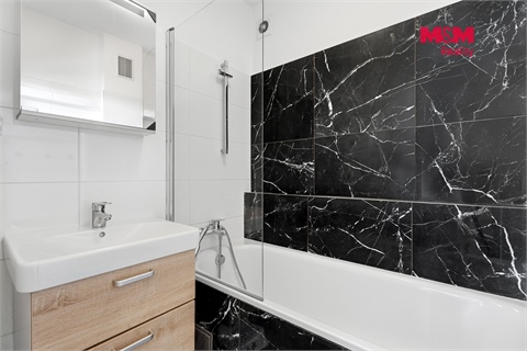 Prodej bytu 3+1, 72 m² - 0