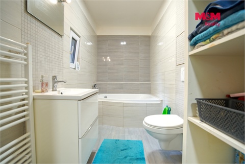 Prodej bytu 3kk, 70 m² - 0
