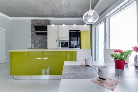 Pronájem bytu 1kk, 37 m² 0