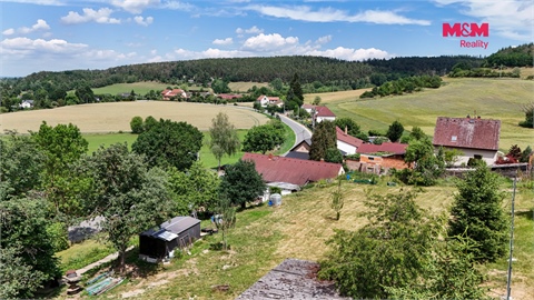 Prodej stavebního pozemku, 1 800 m² 12