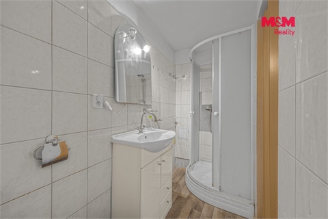 Prodej rodinného domu, 130 m² - 4