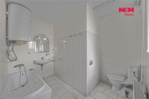 Prodej rodinného domu, 130 m² - 6