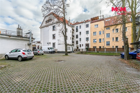 Prodej bytu 2+1, 88 m² - 12