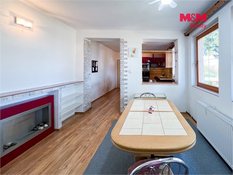Prodej rodinného domu, 450 m² 12