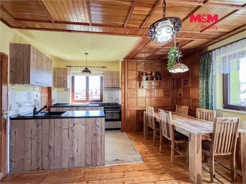 Prodej rodinného domu, 271 m² - 10