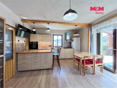 Prodej rodinného domu, 271 m² 20