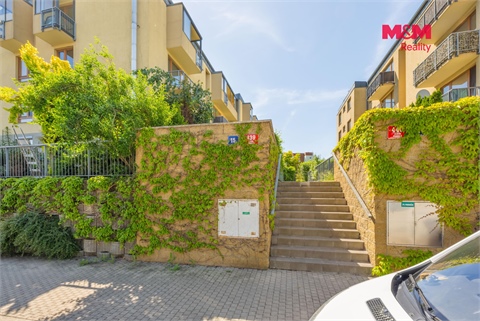 Prodej bytu 2kk, 60 m² - 20