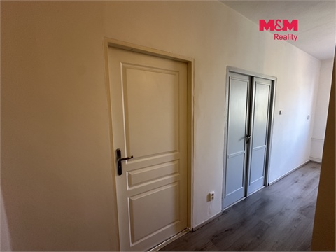 Pronájem bytu 2+1, 55 m² 2