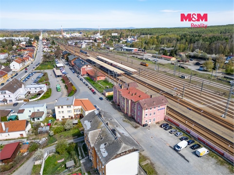 Prodej komerčního objektu, 1 121 m² 28