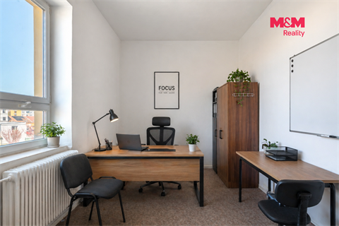 Prodej komerčního objektu, 1 121 m² 6