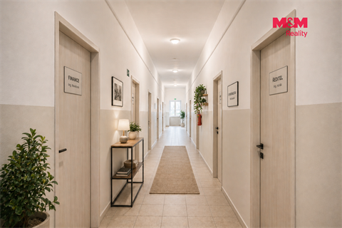 Prodej komerčního objektu, 1 121 m² 4