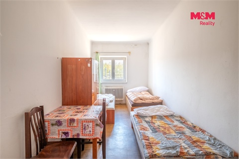 Prodej komerčního objektu, 1 121 m² - 0