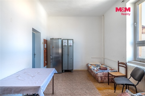 Prodej komerčního objektu, 1 121 m² - 20