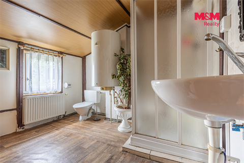 Prodej rodinného domu, 250 m² 8