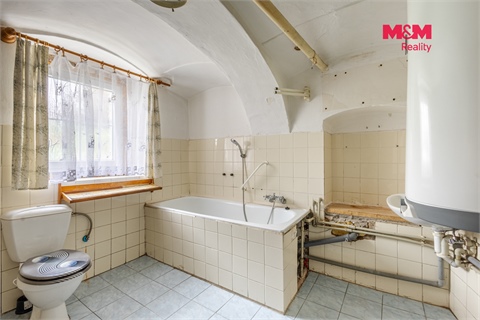 Prodej rodinného domu, 250 m² - 2