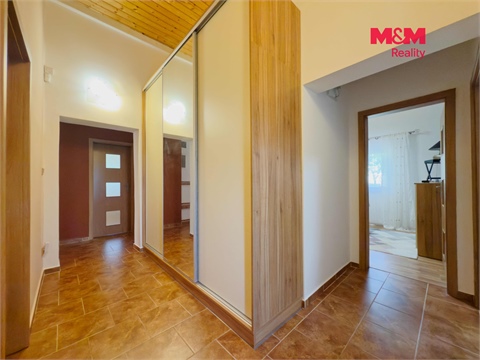 Prodej rodinného domu, 120 m² - 12