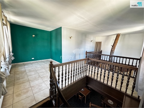 Prodej komerčního objektu, 541 m² 22