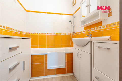 Prodej bytu 4+1, 78 m² - 2