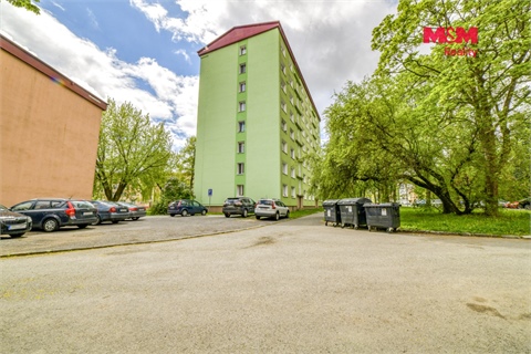 Prodej bytu 2+1, 60 m² - 24