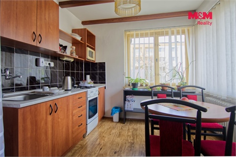 Prodej rodinného domu, 400 m² 20