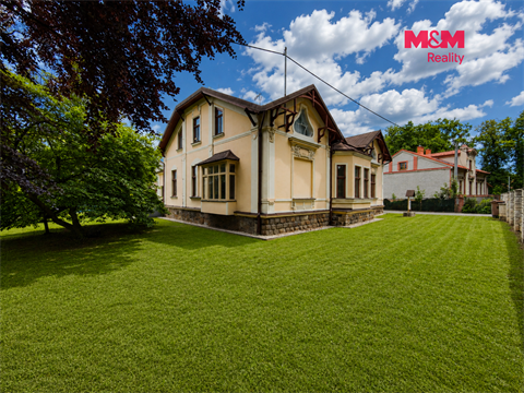 Prodej rodinného domu, 400 m² 6